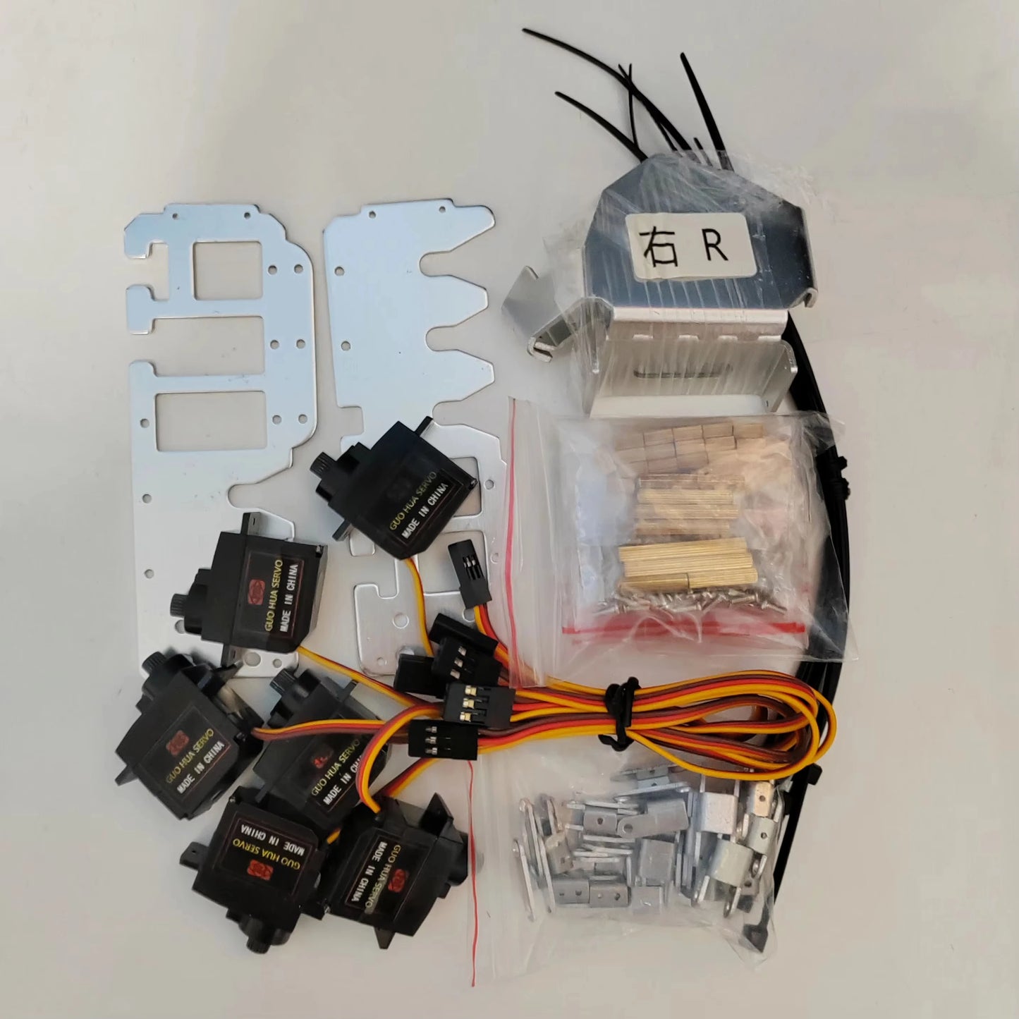 5 DOF Humanoid Robot Hand Kit - Assembled View